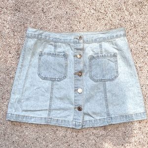 Forever 21 Mini Skirt size 29